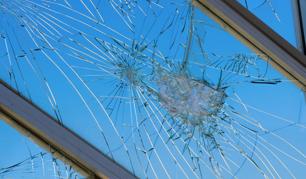 Expert Commercial Glass Repair