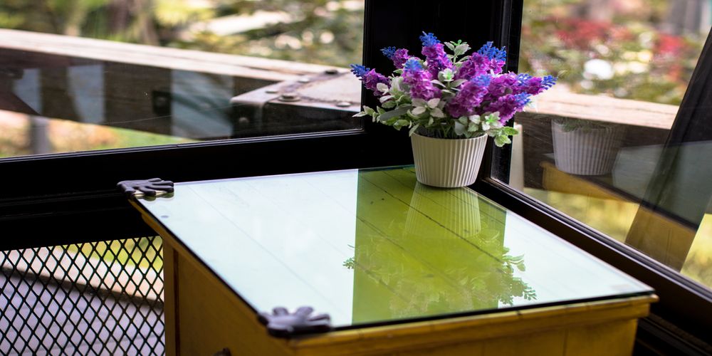 Using Glass to Create a One-of-a-Kind Table or Countertop