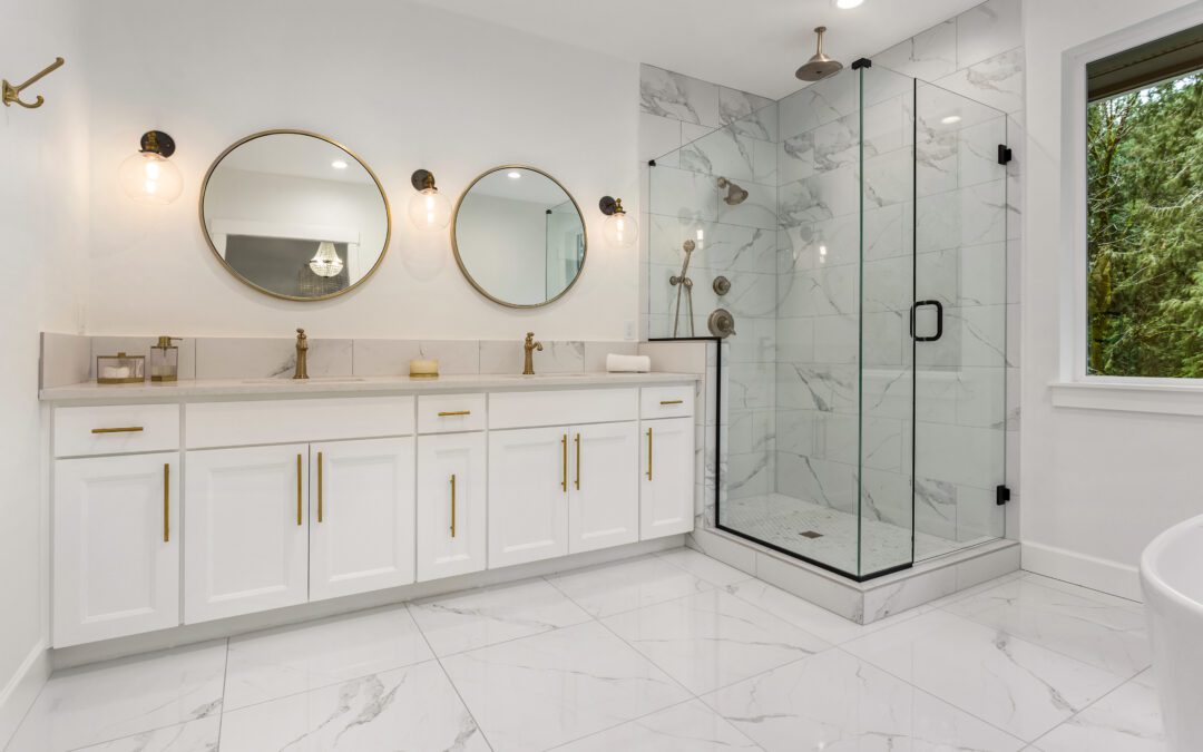 When Should You Replace Your Shower Door? Signs Philadelphia Homeowners Should Look For