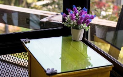 How to Customize Tabletop Glass to Match Your Home Decor in Bucks County